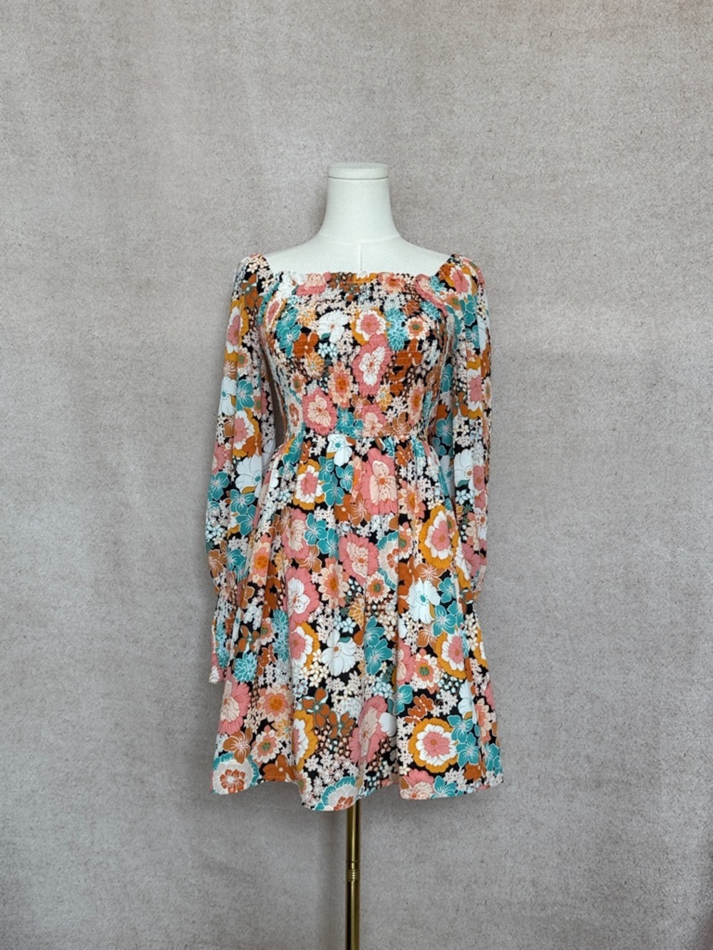 Blu Pepper Smocked Bodice Multi-Color Floral Square-Neck Mini Dress With Liner - Picture 3 of 5
